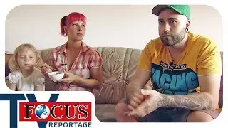 Living on the Poverty Line - When the Money Isn't Enough | Focus TV Reportage Classics
