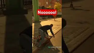 #spiderman2  is so good. Found this funny glitch. I think Harry is after Peter😂 #funny #shorts #ps5
