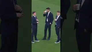Morata gets sprayed by the sprinklers 🤣💦 