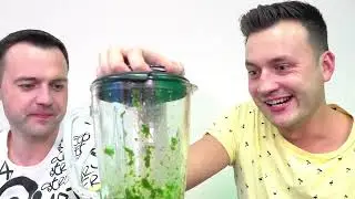 СМУЗИ ЧЕЛЛЕНДЖ из случайных ингредиентов. Видео от папы Лера Бу