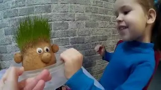 Продолжение часть 2 Травянчик  Делаем прически, стрижку, украшаем заколками