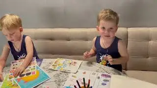 Жэка клеит машинки везде