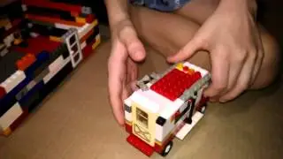 Лего Сити музей и омон