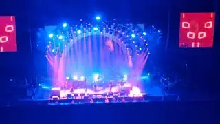 Noel Gallagher High Flying Birds - The Importance of being idle Leeds Arena 7/5/18