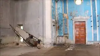Заброшенный театр в Гаграх Абхазия