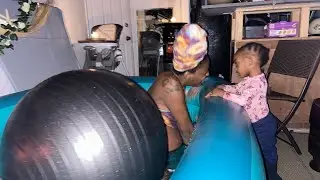One of the BEST HOME-BIRTH VIDEOS you will ever see!!!! No midwife, No Meds, No Doula. JUST FAMILY!