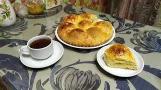 Творожный пирог с яблоками.
