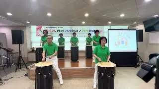 어버이날 기념행사 용답복지관 난타 중급반 “무음난타”