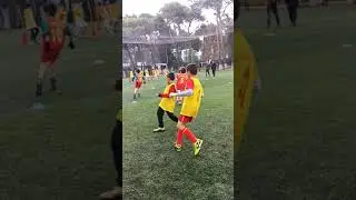 İzmir GALATASARAY futbol okul.