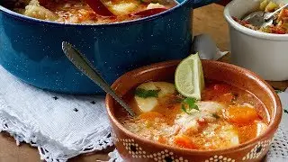 Caldo de Pollo (Homemade Chicken Soup) | Muy Bueno