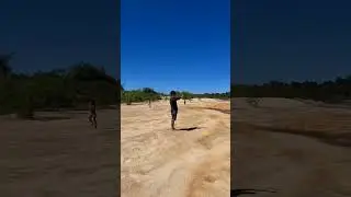 Na praia do rio doce 