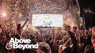 Above & Beyond feat. Richard Bedford 'Northern Soul' live at 