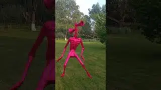 Wow wow wow wow dance Siren HEad 😜😜😜