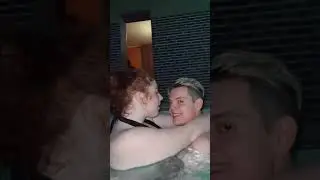 Бедный чел…..