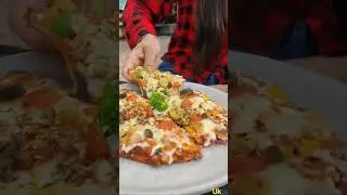 Pizza Cheese Pull 🧀🍕 #shorts #pizza #foodie