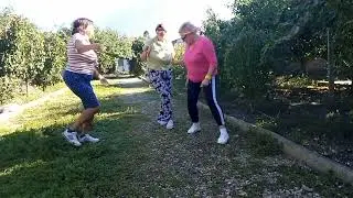 Танцы, для хорошего настроения..