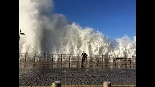 Paseo Nuevo San Sebastian Donostia 17 enero 2018 grandes olas