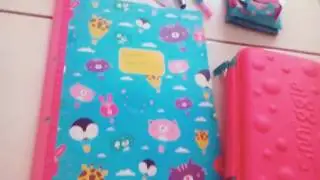 Smiggle things seoson 2