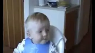 4 Смешные дети  Прикольное видео, заразительный смех ребенка