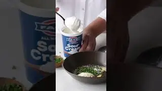 FAGE Sour Cream adds a rich and creamy contrast to the sharp taste of fresh horseradish.