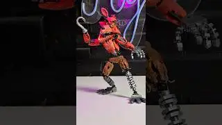 WITHERED FOXY FIGURE! 
