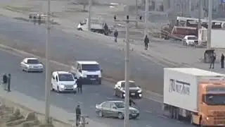 Polisi görünce 100 metreyi 3 saniyede koşan yol kesen teröristler | Türk polisinden muazzam ayar