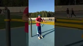 КАК НАУЧИТЬСЯ ОТЖИМАТЬСЯ ОТ БРУСЬЕВ 💪🏼
