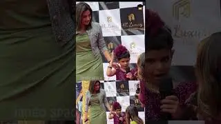 "എനിച്ച് ഇസ്‌തം മലീമ നമ്പ്യാരിന്റെ MAKE UP ആണ് "😂
