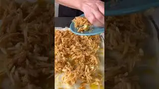 Puff pastry rolls with grated apple