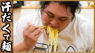 [Sumo food] Cheese-Filled Chicken Nuggets, Soy Sauce Ramen, Yosenabe-Style Hot Pot