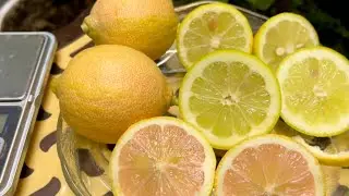 Lemon 🍋 Pink Eureka variegated with pink flesh, ripe fruits.