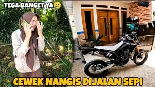 RIDING IN BANDUNG WITH CRF, I MEET A GIRL CRYING ON THE SIDE OF THE ROAD