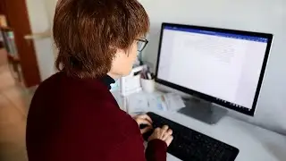 גלילה רון פדר עמית מזדהה גם עם ילדי עידן הוואטסאפ. צפו
