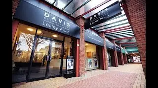 Davis Optometrists with Lesley Arkin, Stony Stratford