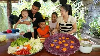 Cute chef Siv Hour turns 1st Birthday soon : Yummy beef cooking - Cook and eat