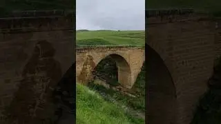 Старинный арочный мост. Кандик!