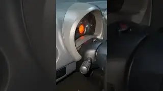 FIORINO com 547.500 km , 2016 . Com aparência de 50.000km
