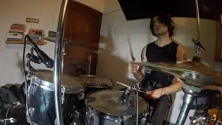Silvio Rodríguez con batería es Midwest Emo 3