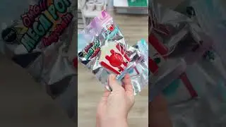 Pack a 10 Ball MYSTERY SCOOP with ​⁠