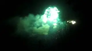 Праздничный салют ко ДНЮ ПОБЕДЫ!!!!!!  (ВОРОНЕЖ) (9 мая 2012)