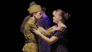 25 апреля в театре "Вернадского, 13" состоялся показ спектакля "Помни", посвященного Дню Победы.