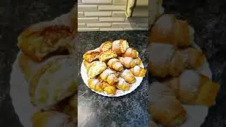 Рогалики и рулетики из песочного теста с творогом.🥐Ну очень вкуснооооооо!!!