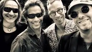 The LSB Experience   "A Horse With No Name"