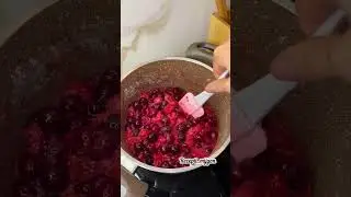 Ягодный пирог