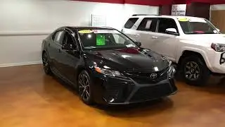 2018 Toyota Camry SE