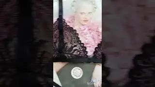 Комплект кружевного белья