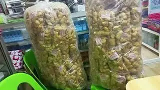 DELICIOUS CRUNCHY SITCHARON BABOY MALUTONG, PHILIPPINES.