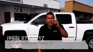 Estribos instalados en una Silverado 2015