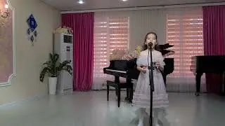 Нур Айару 9 жас "Санта лючия". Актау каласы