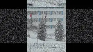 Утренний снег над  санаторием " Красноярское загорье "